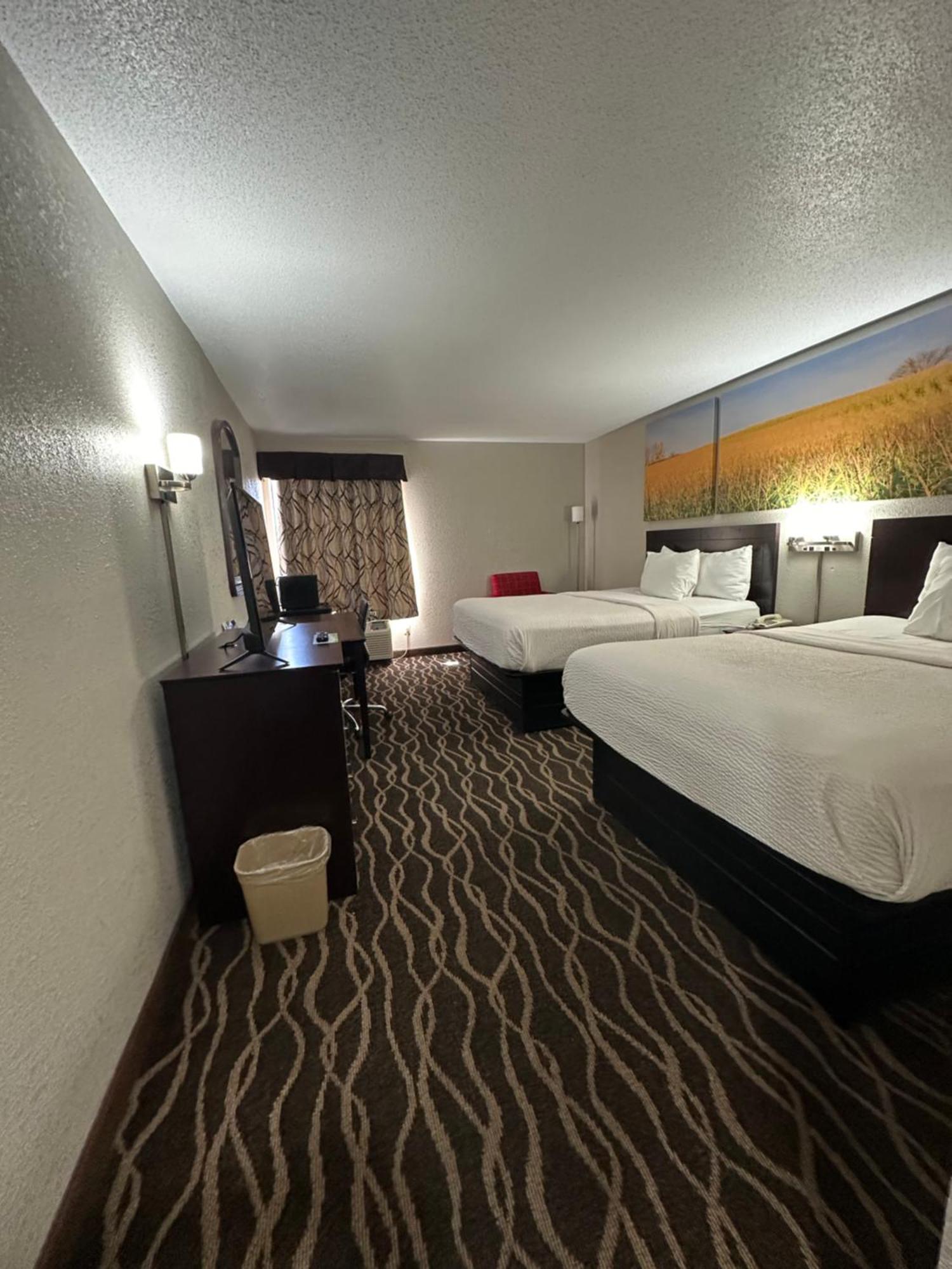 Days Inn & Suites By Wyndham Casey Esterno foto